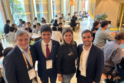 Con José Moreno, que dirigió una cata en la cita de Japón.