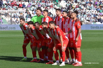 La última victoria en Córdoba fue vestidos de rojiblanco.