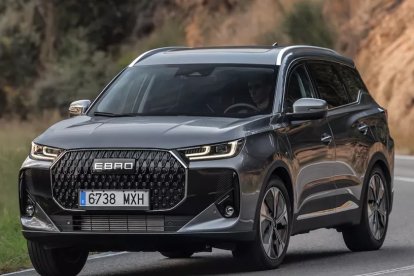 La potencia llega a las ruedas a través de una transmisión automática de doble embrague de 7 velocidades.