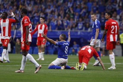 Para la mayoría de futbolistas del Almería esta imagen es una despedida.