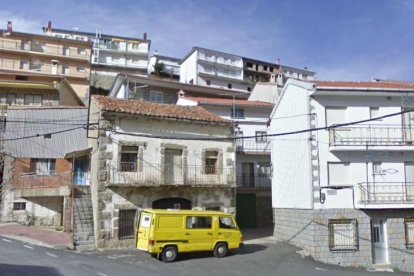 El municipio de Serranillos está en la provincia de Ávila.