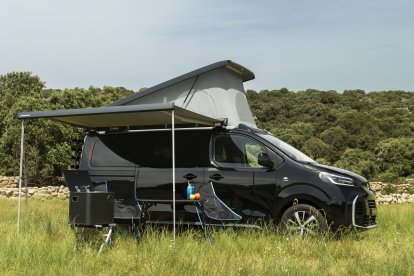 Toyota PROACE CITY VERSO MIiniCAMPER y PROACE VERSO CAMPER comparten tres acabados.
