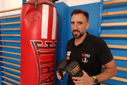 El presidente del Club Almería Boxing tiene una bonita historia porque como él mismo dice los Juegos del Mediterráneo de 2005 cambiaron su vida.