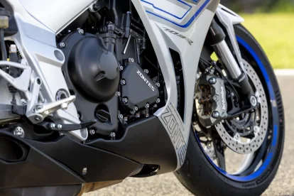 Motor de última generación, alimentado mediante un eficiente sistema Ram Air.