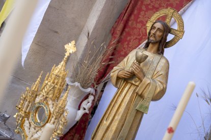 Altar del Santo Sepulcro en la iglesia de San Pedro.