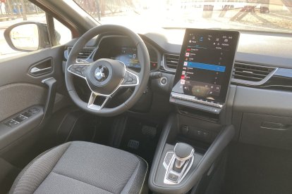Su interior ofrece lo último en tecnología y materiales de muy buena calidad