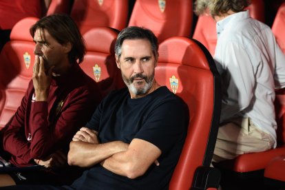 El entrenador valenciano en su etapa en el Almería.