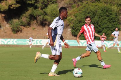 André Horta debutó con el Almería y jugó la primera parte.