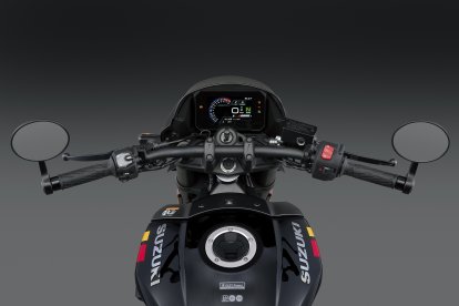 Es una motocicleta ágil, estable y lista tanto para la conducción deportiva como para disfrutar de largas rutas con total confort.