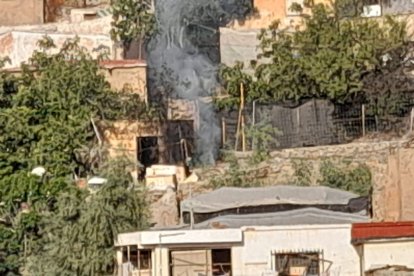 La casa que ha sido incendiada en el Cerro Matadero de Berja