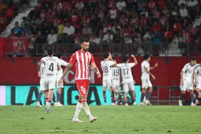 El Albacete marca cuatro goles con 5 disparos en el peor estreno de Andrés Fernández.