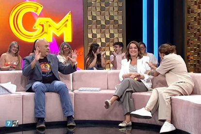 Toñi Moreno y Marisol Bizcocho en el momento de la propuesta.