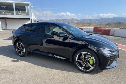 El KIA EV6 es un coche con una imagen y prestaciones espectaculares