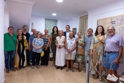 Unidos en la inauguración de la sede que dará voz a la historia de Roquetas de Mar.