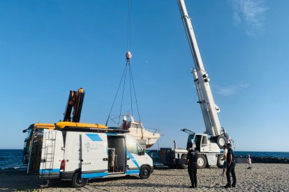 Rescate de un barco por Ocean Group.