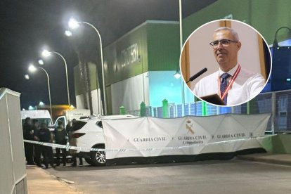 La Guardia Civil, tras el hallazgo del cadáver.