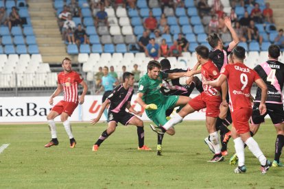 José Ángel no tardaba en saltar al primer equipo por su calidad.