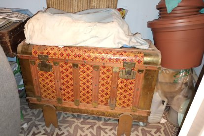 Uno de los baúles de la vivienda