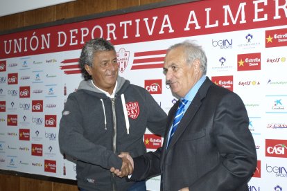 Alfonso García daba galones a Néstor Gorosito para lanzar a su Almería.