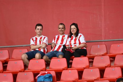 Aficionados en el partido ante el Zaragoza del pasado sábado.