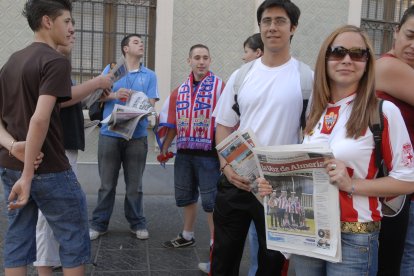 La ilusión desbordada en un madrugón de domingo para viajar a Lorca.