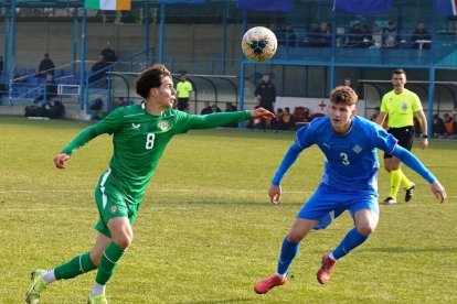 Ha venido creciendo en las selecciones de base con Irlanda.