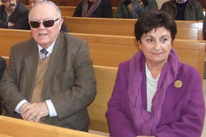 Paco Moncada, señor de la radio, con María Rosa Granados.