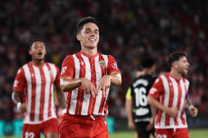 Gooool de Arribas, un futbolista de Primera en Segunda.