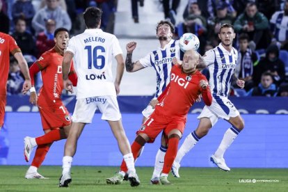 La suerte le da la espalda en el Leganés a Gonzalo Melero.