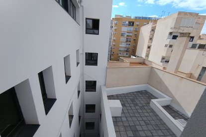 Fachadas interiores y terrazas arregladas