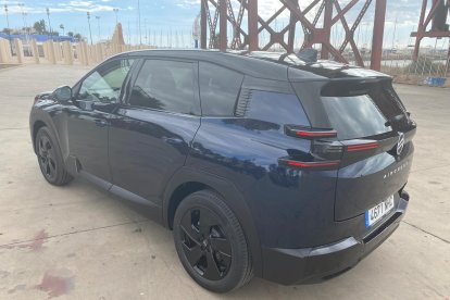 Destacan sus pilotos traseros de diseño Light Wings, que sobresalen ligeramente