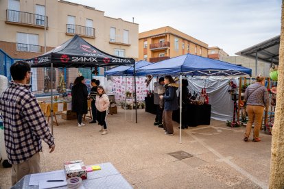 Mercadillo Navideño AIDA.