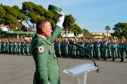 El coronel José Manuel Sánchez Arribas, al frente del Tercio Don Juan de Austria.