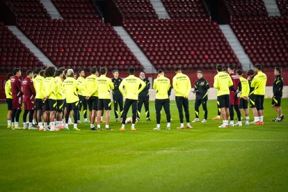 El Almería pone en marcha la preparación del choque con el Burgos tras ganar en Encamp.