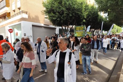 Manifestación sanitaria contra el nuevo Estatuto Marco, este jueves 11 de diciembre, en el marco de la huelga médica del 9 al 12 de diciembre.