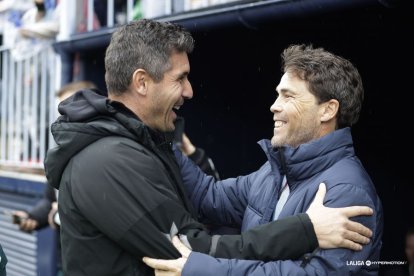 Los entrenadores en la previa del Málaga-Almería.