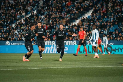 El Almería volaba por Leganés en su mejor partido de la temporada.