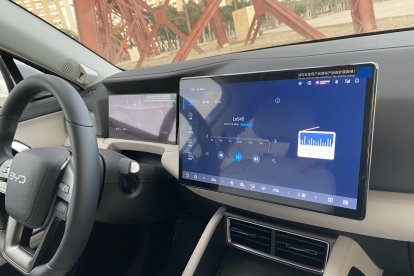 Fácil acceso a todas las aplicaciones a través de su pantalla de última generación