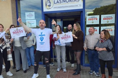 Las Norias celebra el día del sorteo de Lotería de Navidad.