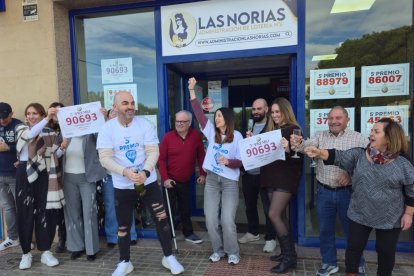 Las Norias celebra el día del sorteo de Lotería de Navidad.
