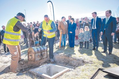 DiCaprio lleva a Trujillo la primera fábrica verde de diamantes.