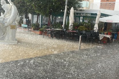 Granizando en Carboneras.