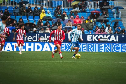 Sergio Arribas en su último partido con la rojiblanca en La Rosaleda.