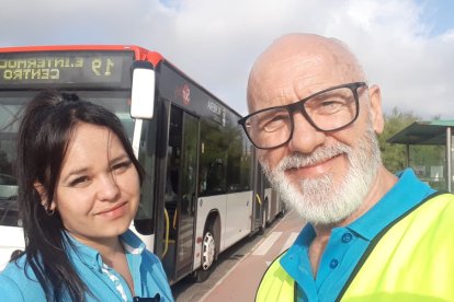 Amador junto a su hija Alba, coincidiendo en alguno de sus servicios.