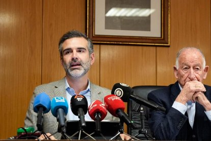 Ramón Fernández-Pacheco y Gabriel Amat.