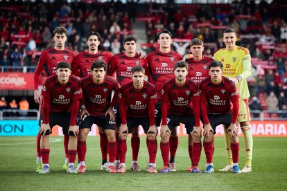 Un Mirandés colista de la categoría se le subía a las barbas al Almería.