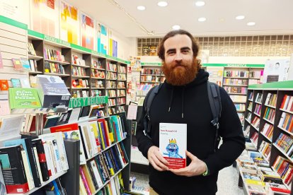 Presentación de la novela 'Majareta' de Juan Manuel Gil en la Librería Picasso.