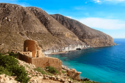 La Cala de San Pedro y sus maravillosas vistas.