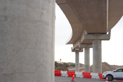 Viaductos en construcción para la conexión entre la A7 y la A92