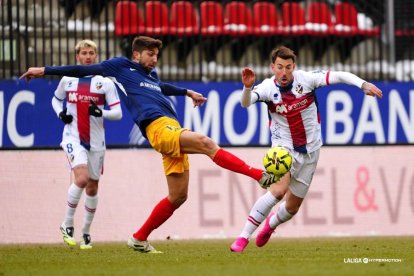 Edgar ya ha debutado con el Andorra y firmó un buen partido.